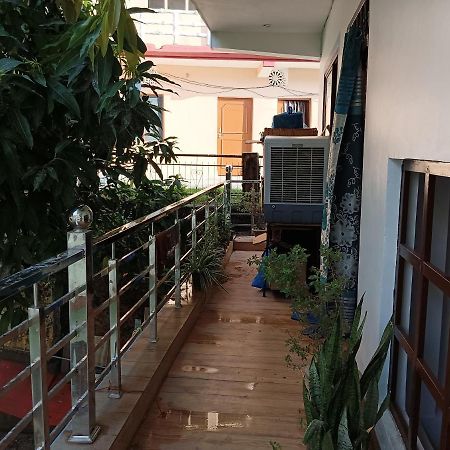 Crescent Moon Homestay Rishīkesh Екстериор снимка