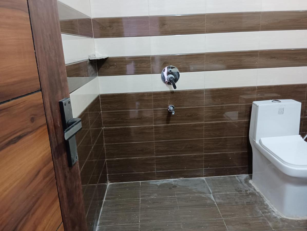Crescent Moon Homestay Rishīkesh Екстериор снимка