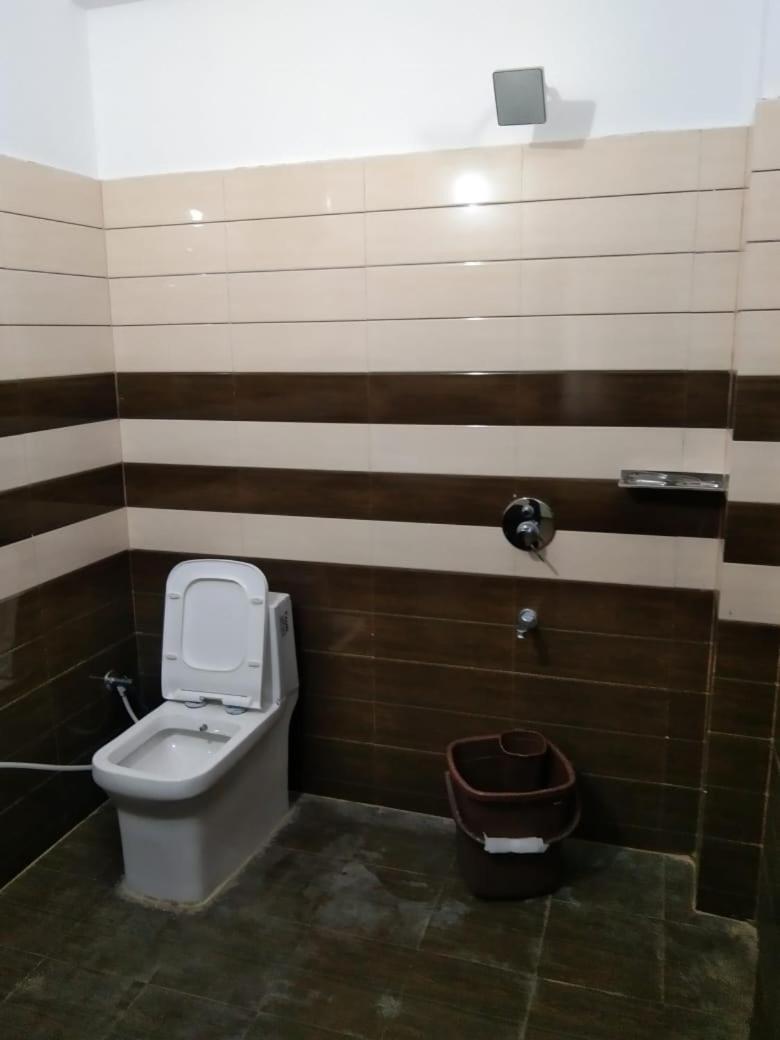 Crescent Moon Homestay Rishīkesh Стая снимка